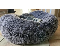 Bessie and Barnie Hondenmand Bagel Frosted Willow- Kunststof Hondenmand